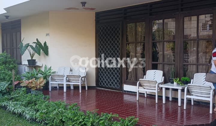 Rumah Standart di Kawasan Elite Margorejo, Siap Huni Dekat ke Superindo