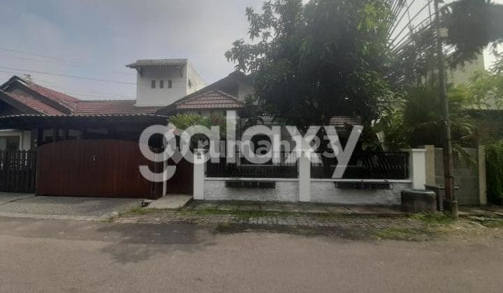 Rumah Siap Huni Pondok Nirwana Merr 2 Lantai Hadap Selatan