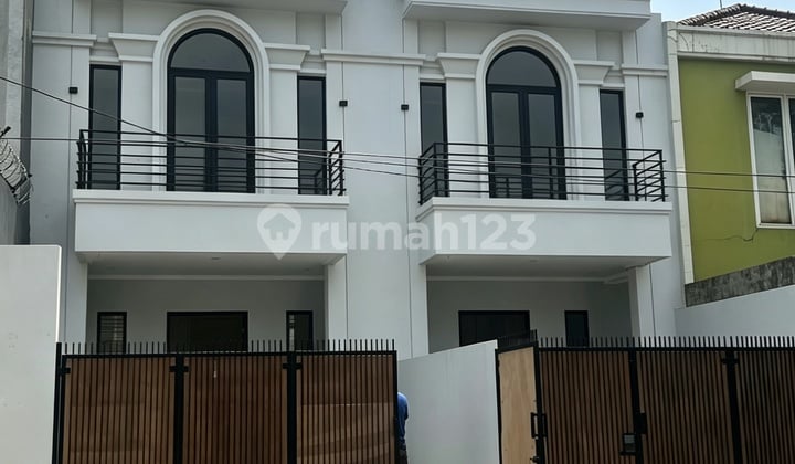 Dijual Rumah 2 Lantai Siap Huni Meruya Jakarta Barat