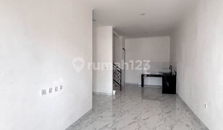 Rumah Mewah Harga Terjangkau Di Jakarta Legalitas Shm Lokasi Strategis Dekat Lrt Dan Exit Toll