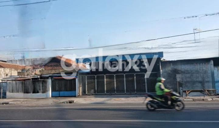 Gudang Raya Kenjeran Nol.jalan , Komersial Area, Staregis