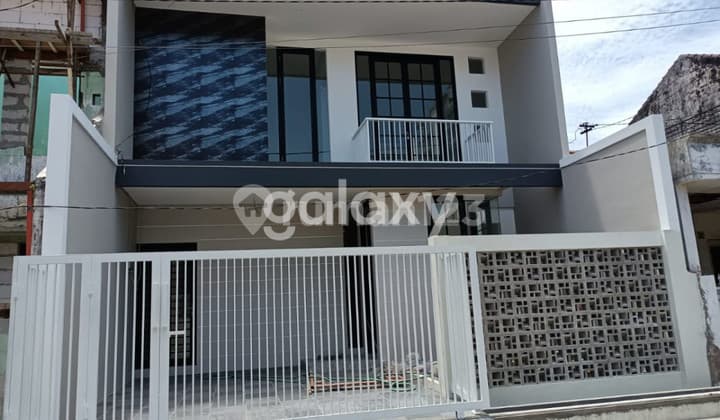 JUAL RUMAH MANYAR REJO NEW GRESS MINIMALIS