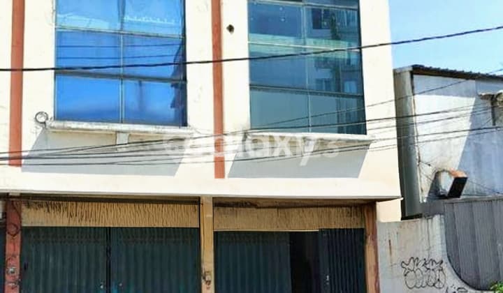 JUAL RUKO 3 LANTAI SIAP PAKAI PINGGIR JALAN TENGGILIS BARAT