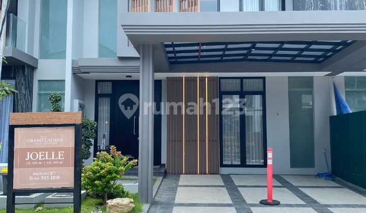 Rumah, 2 Lantai New Cluster Grand Cayman Type Joelle Pakuwon City