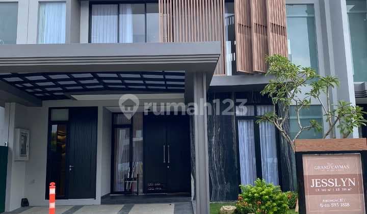 Rumah,Istimewa 2 Lantai Grand Cayman Tipe Jesslyn Pakuwon City