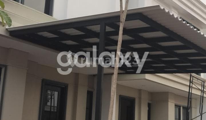 Rumah Dian Istana Cluster White House Surabaya 2 Lantai Hadap Utara