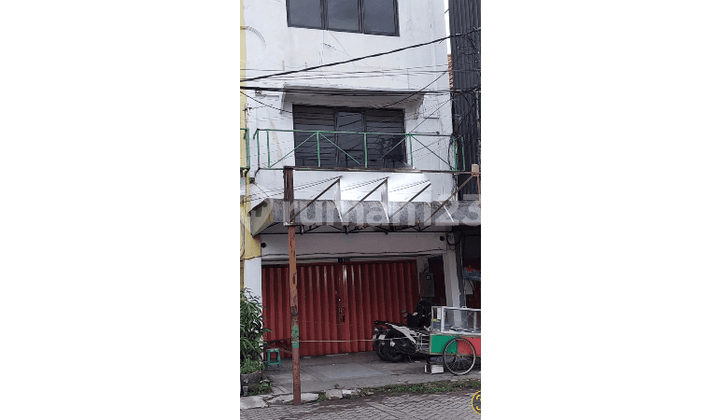 Ruko Wiyung Surabaya 3 Lantai Lokasi Strategis