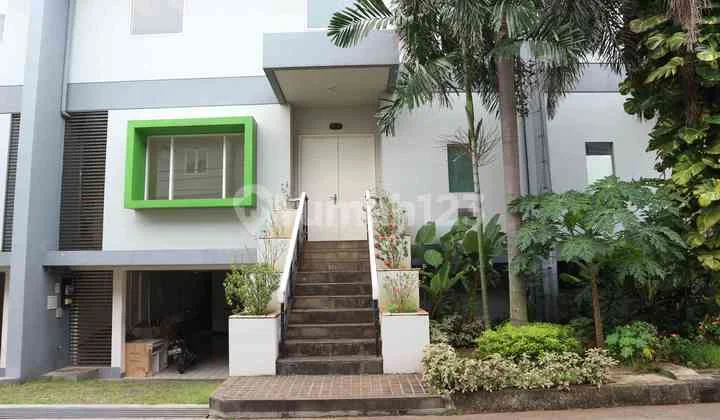 Compound House, Good Maintenance, 4 Bedrooms