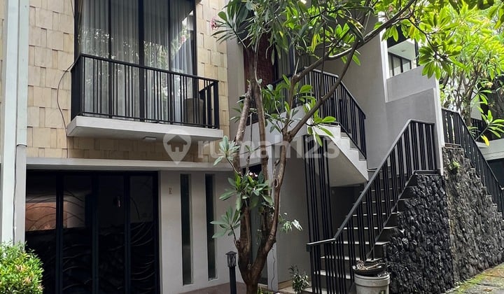 For Rent Rumah Furnished 3 Kamar Jakarta Selatan