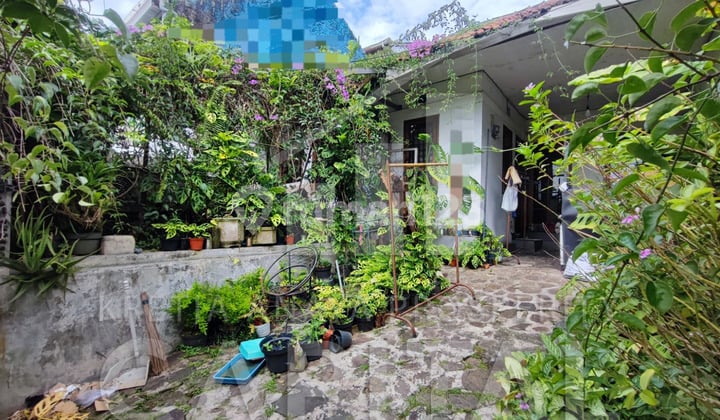 Old House Land Calculation on Cigadung Main Road