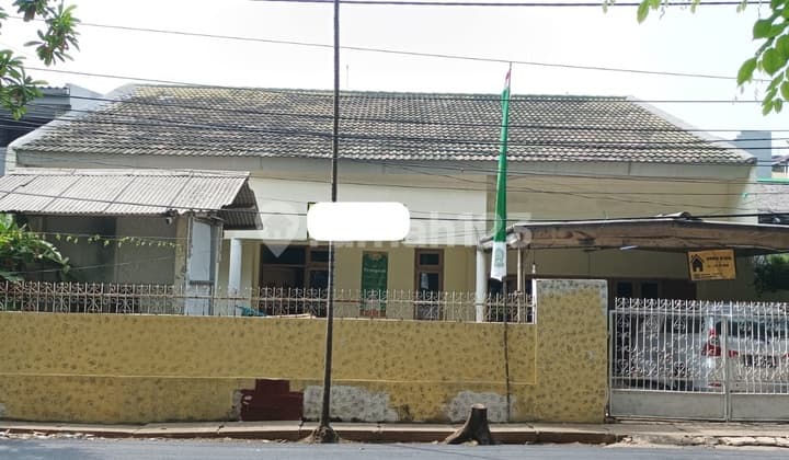Rumah Dalam Komplek Area Wijaya, 400 Meter ke Jalan Wijaya 1