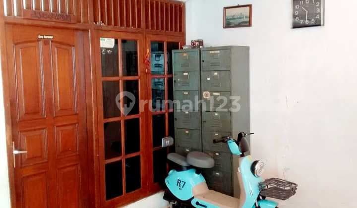 Rumah Bentuk L di Jalan Ramli, 500 Meter ke Jalan Raya Soepomo, Surat HGB