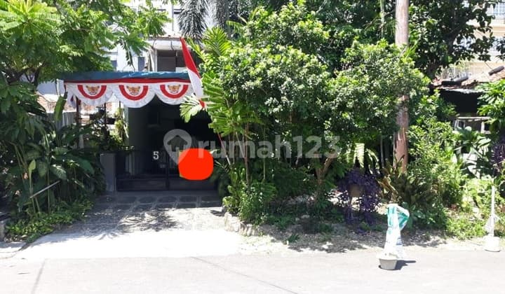 Rumah Super Strategis di Jln Sambas, 350 M ke MRT Blok M