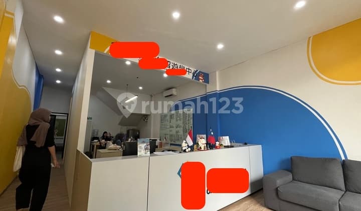 Ruko 4 Lantai Full Renovasi Pinggir Jalan Raya, Minimal 2 Tahun