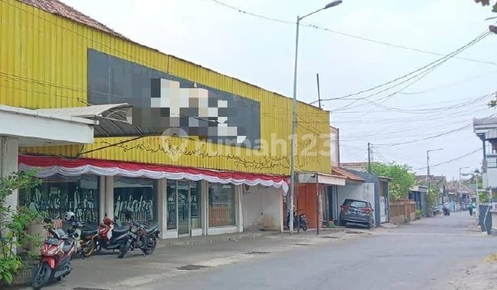 Ruko dan Gudang di Tanggulangin Sidoarjo Luas dan Strategis