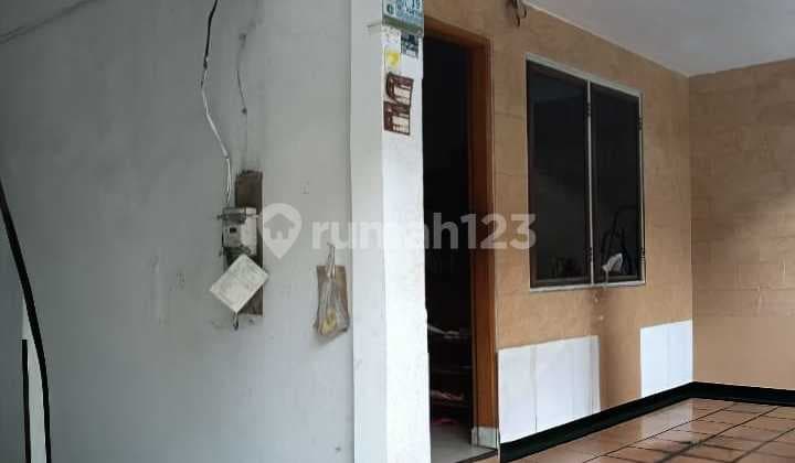 Rumah Murah Siap Huni 2 Lantai Dekat Sawah Besar, Jakarta Pusas