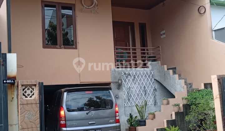 Rumah Murah 3 Lantai dekat jalan Bulevar di Kelapa Gading Bcs