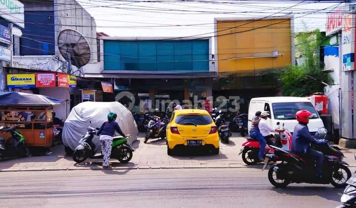 Strategic Shop House Ready for Investment in West Semper