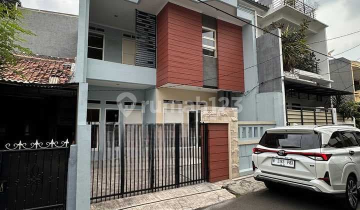 Cool Brand New 2-Storey House in Kayu Putih, East Jakarta