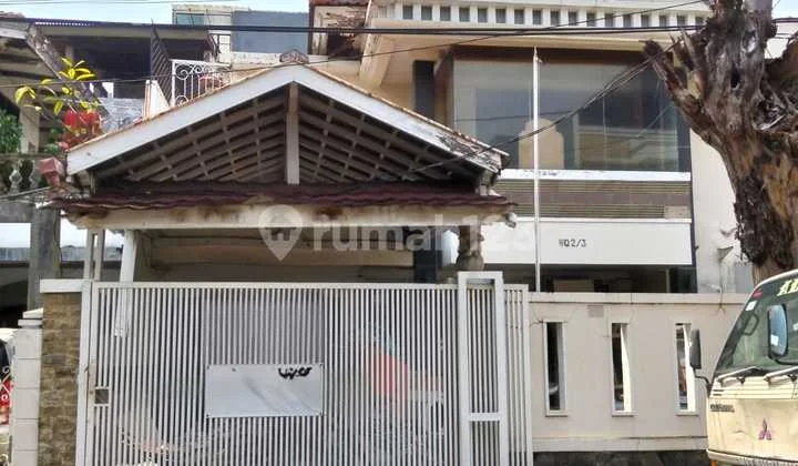 Strategic Land-Priced House in Janur Kuning Residence, Kelapa Gading Strategic Land-Priced House in Janur Kuning Residence, Kelapa Gading