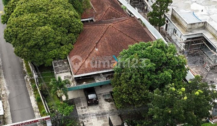 Rumah Dijual Lokasi Poros Jalan Raya Cocok untuk Segala Usaha, Mondoroko Malang