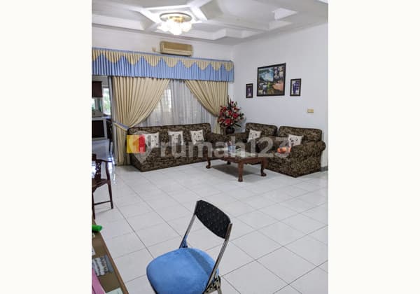 Rumah di Puri Anjasmoro Semarang