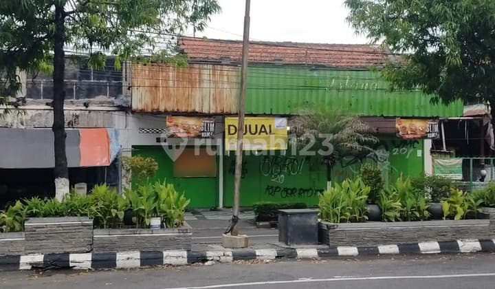 Dijual Ruang Usaha Strategis 1,5 Lantai di Jantung Kota Klaten Lokasi Premium
