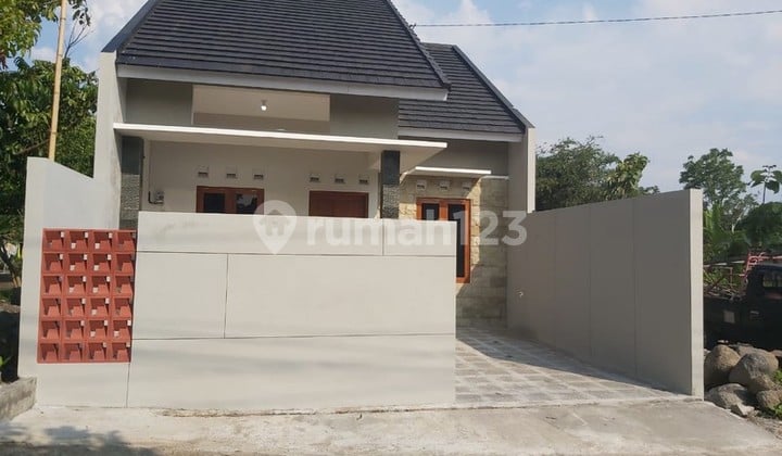 Dijual Rumah Nyaman Strategis Dekat Kampus Uii & Pasar Rejodani Donoharjo, Ngaglik, Sleman