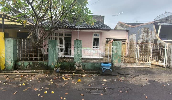 Dijual Rumah Strategis & Luas di Investasi Cerdas di Lokasi Premium, Caturtunggal, Depok, Sleman