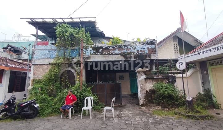 Investasi Tanah & Bangunan 2 Lantai di Sosrowijayan, Selangkah ke Malioboro Jantung Wisata Jogja