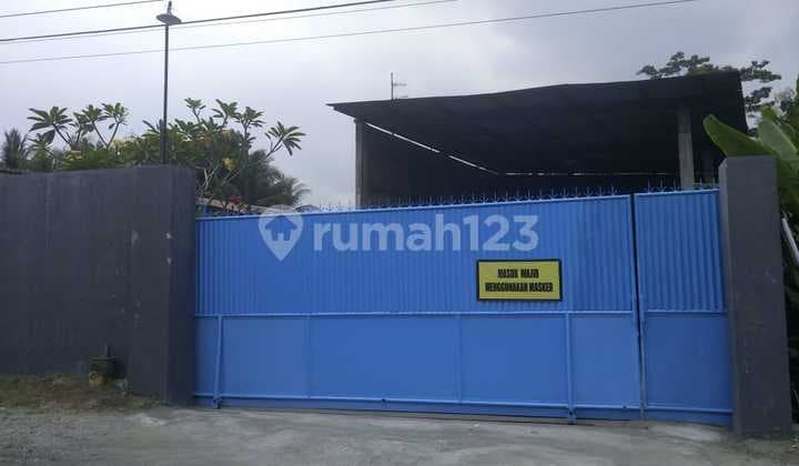 WAREHOUSE WITH AN AREA OF 3326 SQUARE METERS IN HAMLET SALAKAN, BANGUNJIWO