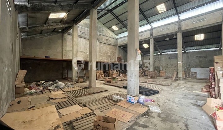 Investasi Menguntungkan Properti Komersial Serbaguna (Gudang, Toko, & Kantor) di Bangunjiwo, Bantul