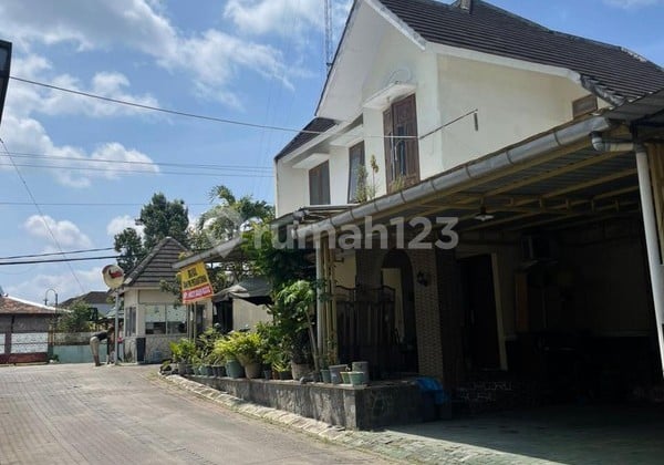 Rumah Cantik Siap Kembang di Perum Lokasi Premium & Strategis Berada di Jalan Wates, Ambarketawang, Gamping