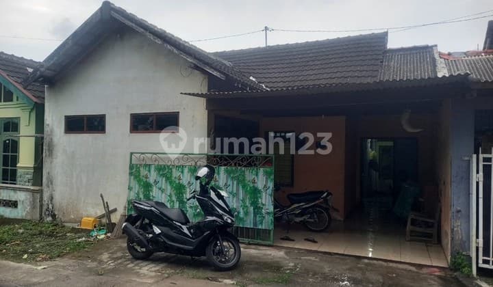 For Sale Strategic Minimalist House in Perum Pemda Diy Banjardadap, Just 15 Minutes to Malioboro, Potorono, Banguntapan, Bantul
