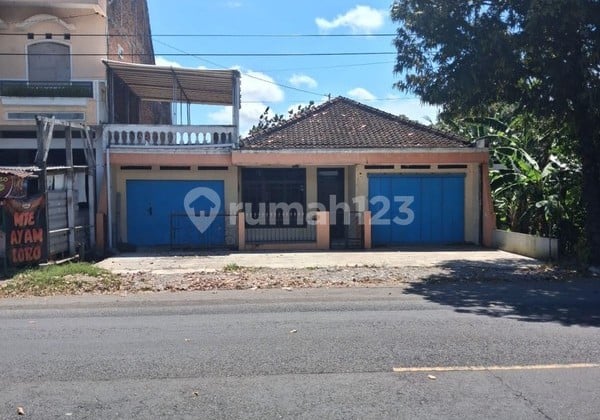 Dijual/Disewakan Ruang Usaha Strategis Tepi Jalan Raya Bantul KM 7.5 Sangat Potensial, Pendowoharjo, Sewon, Bantul