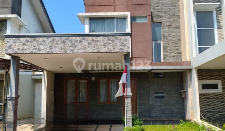 Jual Rumah The Icon Bsd, 2 Lantai, SHM, Dekat Pintu Tol Aeon Bsd