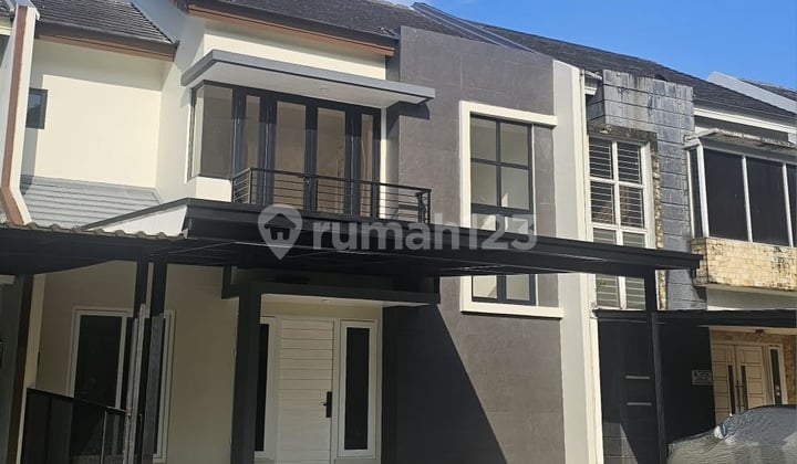 Rumah Bagus Luas Siaphuni Latinos BSD City