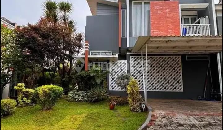 Rumah Hoek Cantik Siaphuni Latinos BSD City