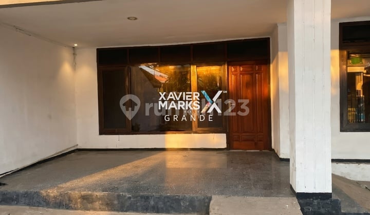 Dijual Rumah Pusat Kota di Juwingan Utara, Surabaya