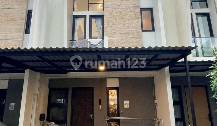 Rumah Modern 2 Lantai di Provence Suite Serpong