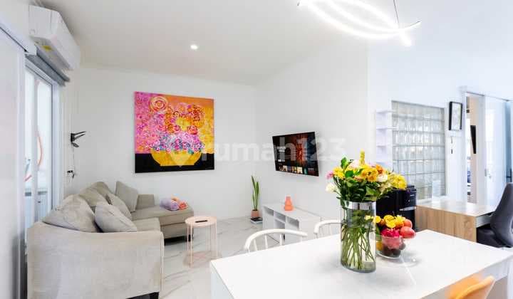 Rumah Villa Fully Furnished Siap untuk Bisnis di Ungasan, Bali