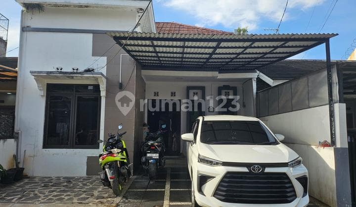 Rumah Terawat Mezzanin Semi Furnished di Pasirpogor Bandung
