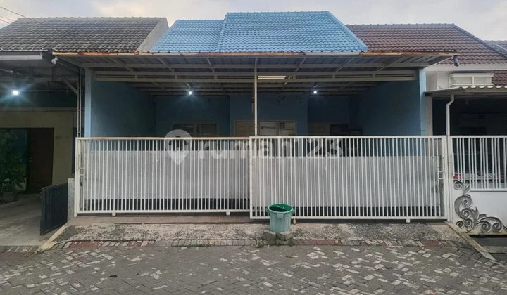 Rumah Pondok Mutiara, Sidoarjo, Depan Persis Tol Sidoarjo Rumah Pondok Mutiara, Sidoarjo, Depan Persis Tol Sidoarjo