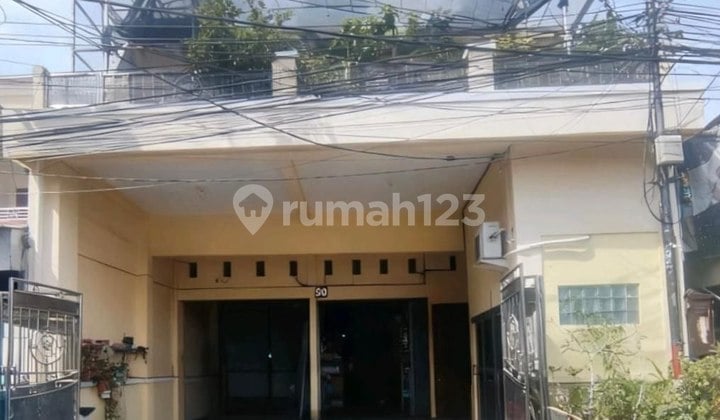Rumah Usaha Dekat Nol Jalan Raya Kedungdoro, Strategis