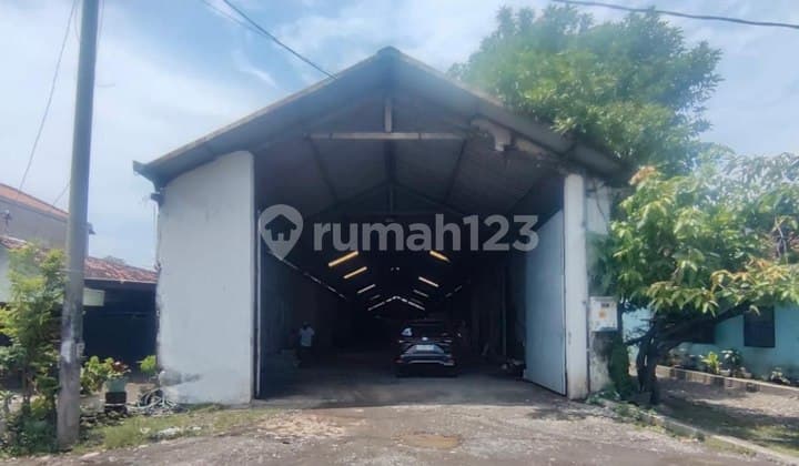 Gudang Ngoro Mojokerto, Jawa Timur, Strategis Dekat Alun-Alun Ngoro