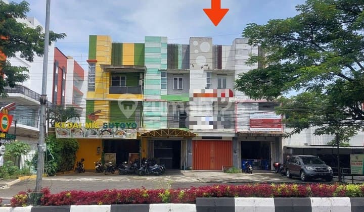 Ruko 3 Lantai Nol Jalan Raya Letjen Sutoyo, Malang, Strategis & Ramai Deretan Hotel Amaris, Hotel Santika, Dll