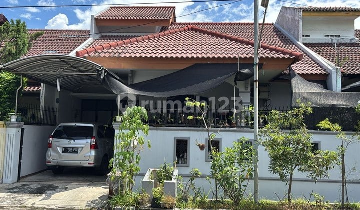 Rumah Manyar Jaya, Surabaya Timur Strategis Dekat Pusat Kota Rumah Manyar Jaya, Surabaya Timur Strategis Dekat Pusat Kota