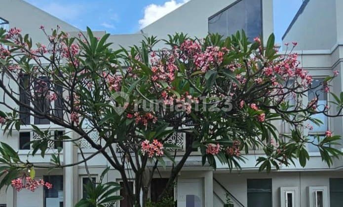 2-Story House in Grand Pakuwon, Complete Facilities: School, Supermarket, Food Court, Etc.