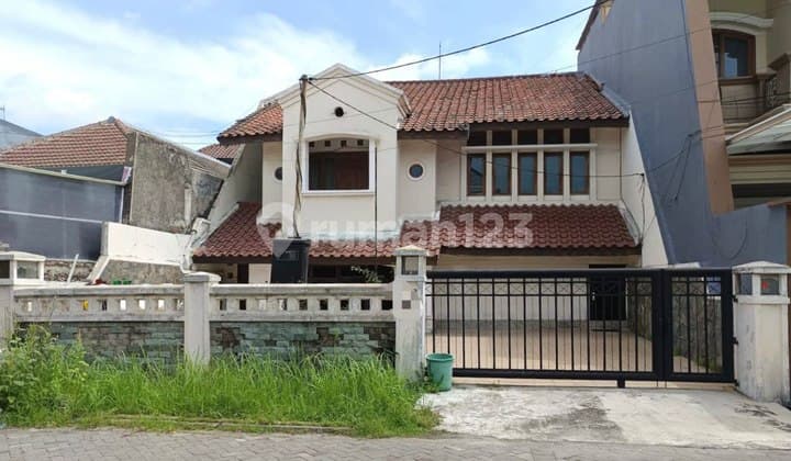 Rumah Wisma Mukti, Surabaya Timur bisa Dijadikan 2-3 Rumah
