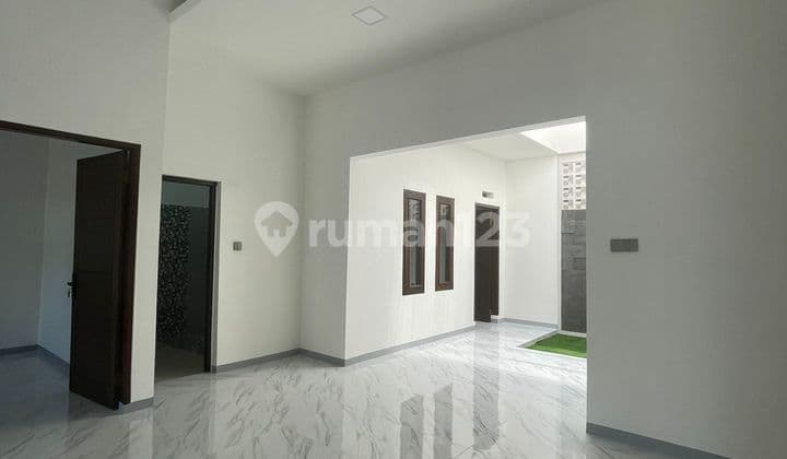 Rumah Baru Selesai Renovasi Taman Holis Indah 2 Bandung